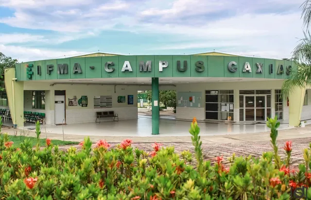 imagem da faxada do ifma da cidade de Caxias no Maranhão